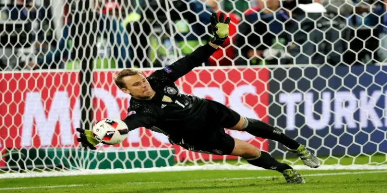 Manuel Neuer: Redefining the Goalkeeper’s Legacy